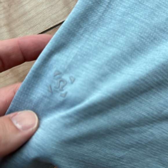 Lululemon shirt - Picture 3 of 3